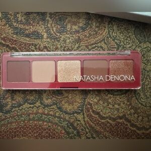 Natasha Denona eyeshadow pallet